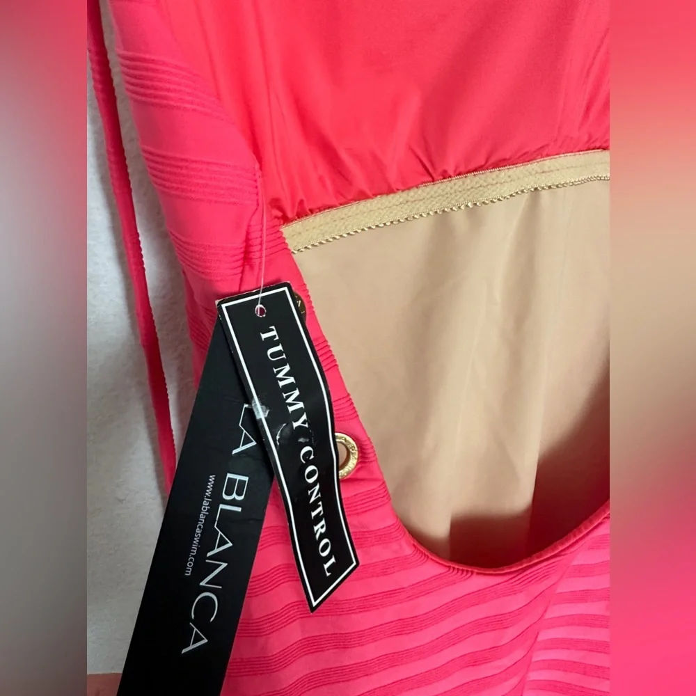 La Blanca Linea Cross Back Mio One-Piece Swimsuit Coral Sun 16 Bathing Suit NWT